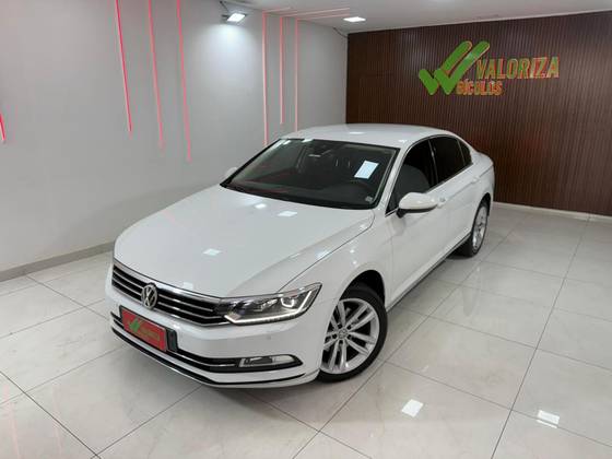 VOLKSWAGEN PASSAT 2.0 16V TSI BLUEMOTION GASOLINA HIGHLINE 4P DSG